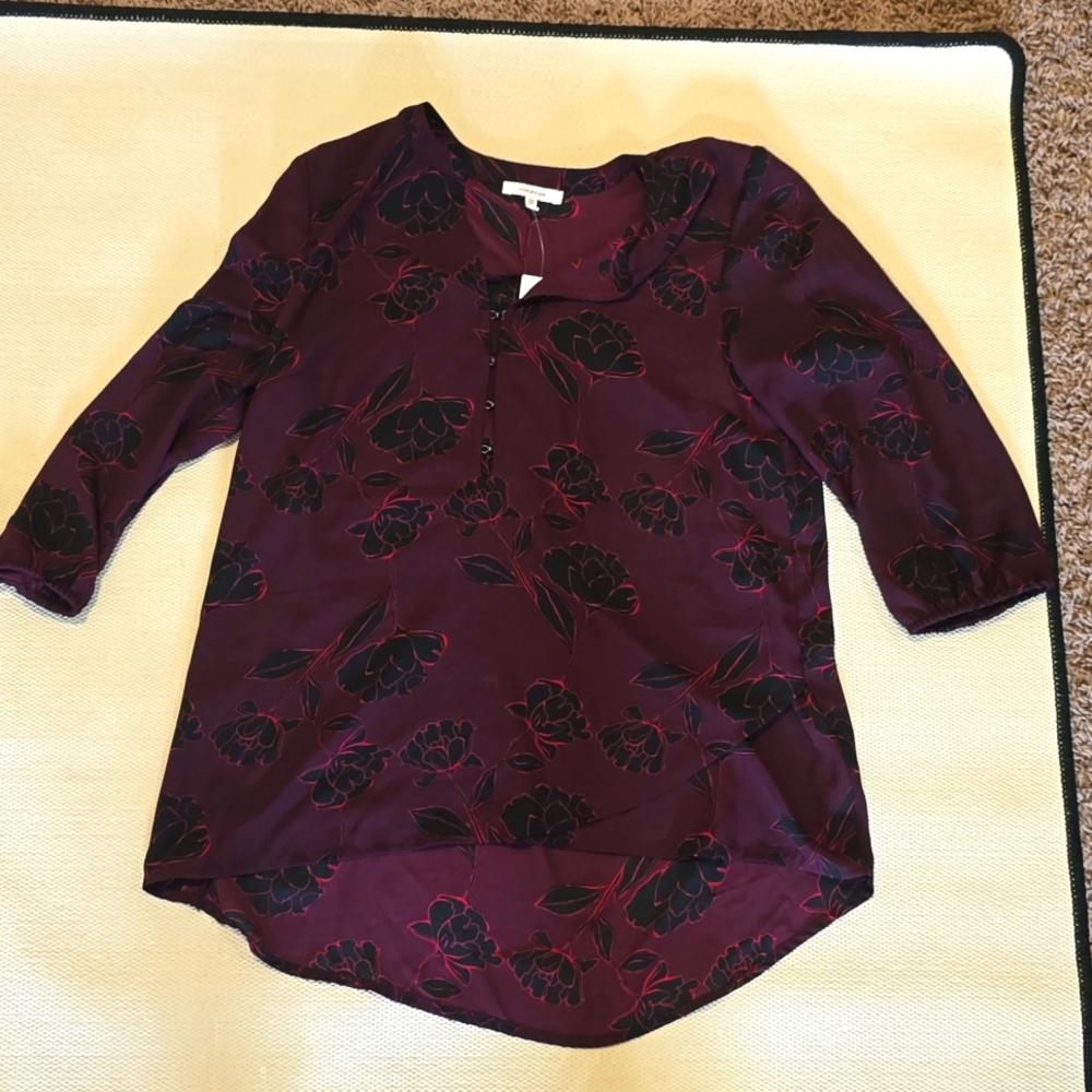 Maurices Small 3/4 sleeve plum bouse top NEW